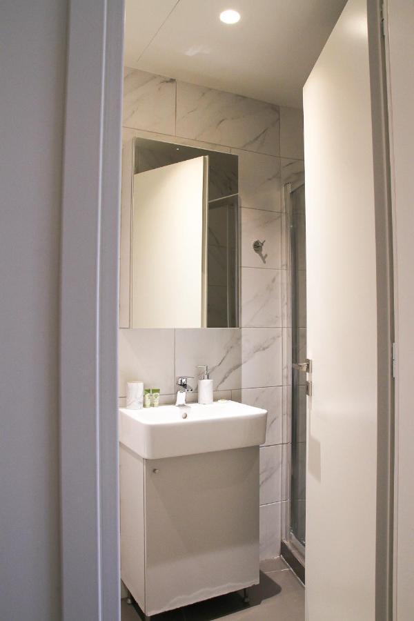 Pallados Suites Атина Екстериор снимка